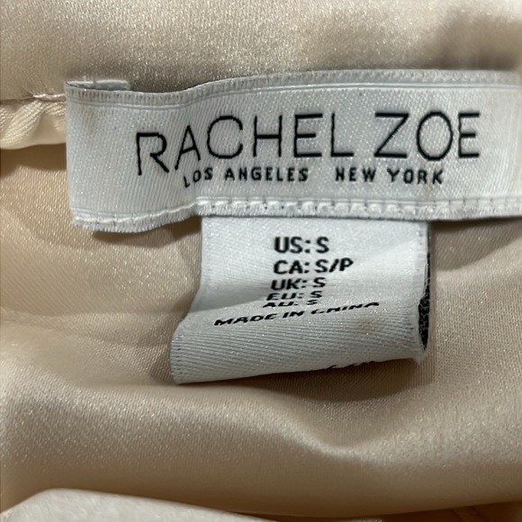 Rachel Zoe cream satin sleeveless gathered collar size woman’s small blouse - Picture 6 of 7